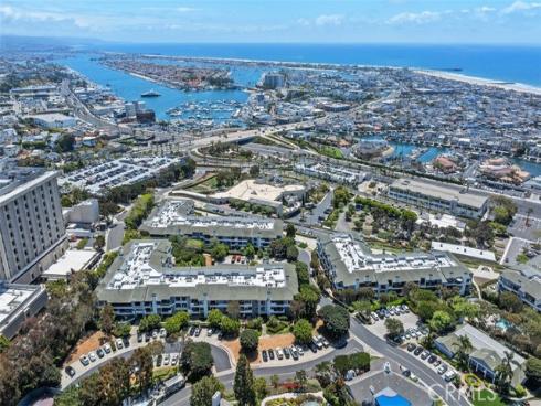 260 Cagney 118 Lane, Newport Beach, CA