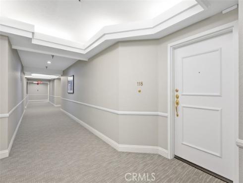 260  Cagney  118  Lane, Newport Beach, CA