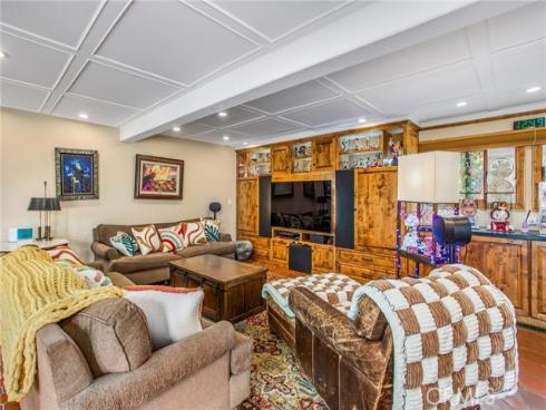 1585 E Ocean Boulevard, Newport Beach, CA