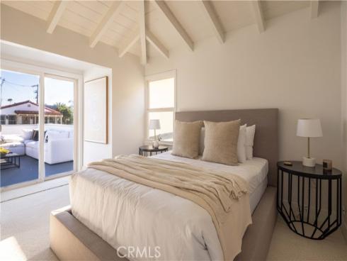 1436 W Bay Avenue, Newport Beach, CA