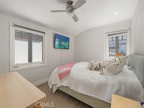 202 Onyx Avenue, Newport Beach, CA