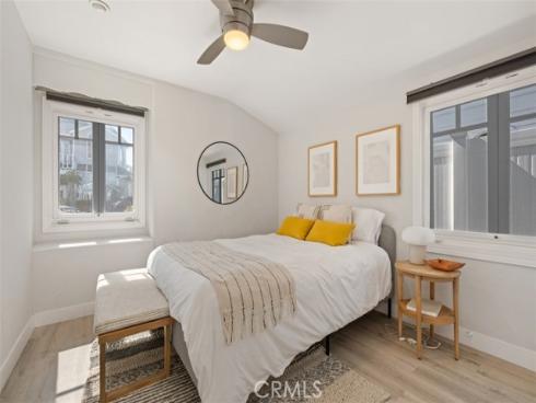 202 Onyx Avenue, Newport Beach, CA