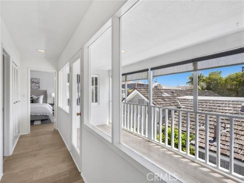 121 Onyx Avenue, Newport Beach, CA