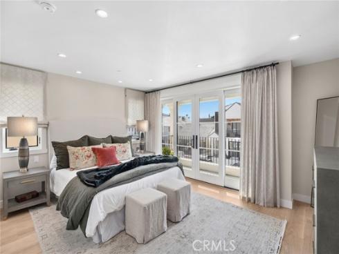 318 Coronado Street, Newport Beach, CA