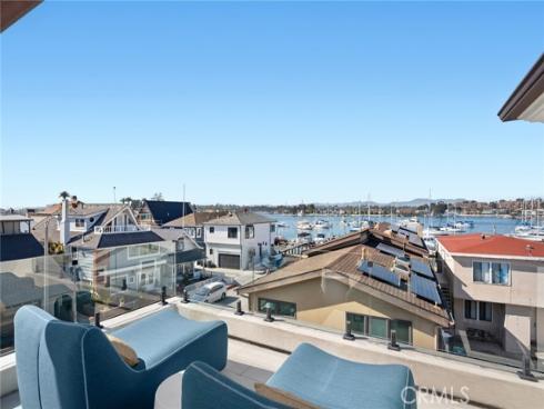 318 Coronado Street, Newport Beach, CA