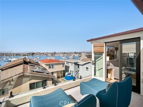 318 Coronado Street, Newport Beach, CA