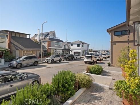 318 Coronado Street, Newport Beach, CA