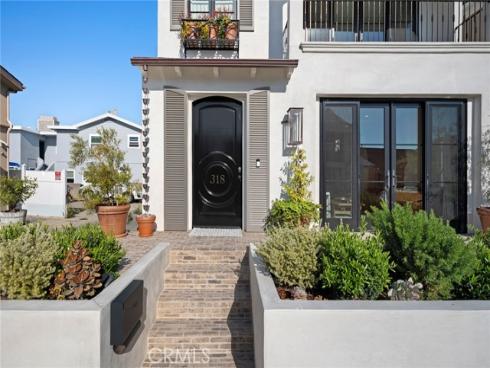 318 Coronado Street, Newport Beach, CA
