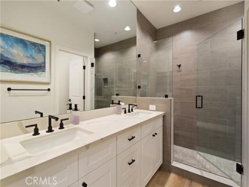 270 Cagney 215 Lane, Newport Beach, CA