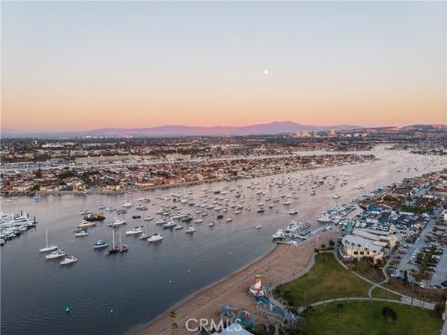 270 Cagney 215 Lane, Newport Beach, CA