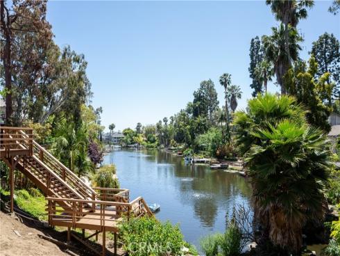 2315 Heather Lane , Newport Beach, CA