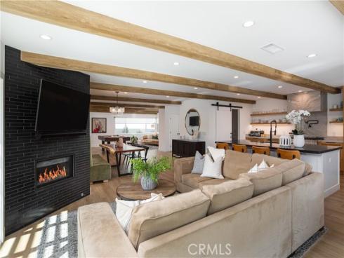 2315 Heather Lane , Newport Beach, CA