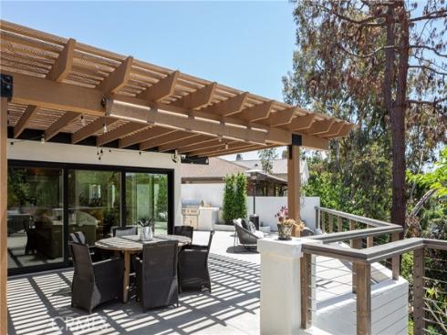 2315 Heather Lane , Newport Beach, CA