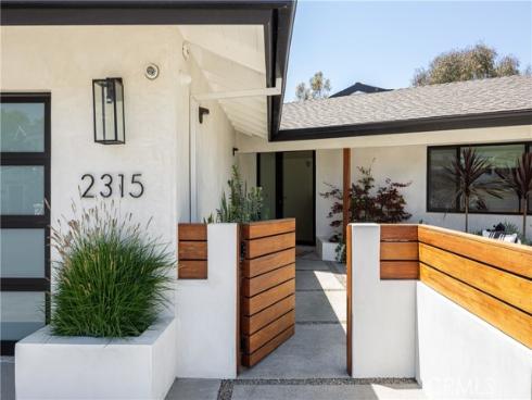 2315 Heather Lane , Newport Beach, CA