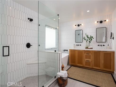 2315 Heather Lane , Newport Beach, CA