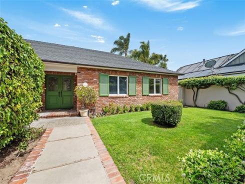 1112 Pembroke Lane, Newport Beach, CA
