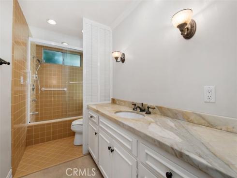 1112 Pembroke Lane, Newport Beach, CA