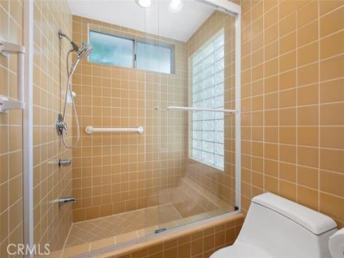 1112 Pembroke Lane, Newport Beach, CA