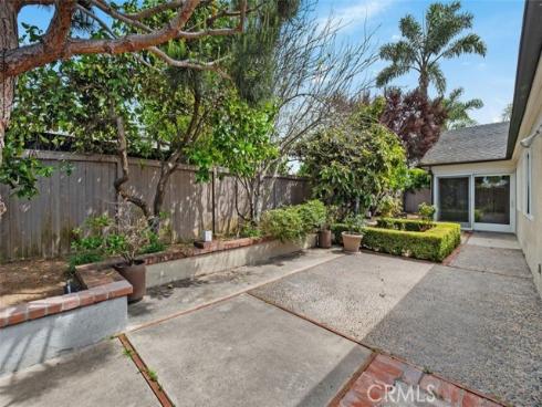 1112 Pembroke Lane, Newport Beach, CA