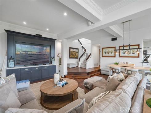 45 Northampton Court, Newport Beach, CA