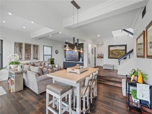 45 Northampton Court, Newport Beach, CA