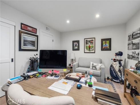 45 Northampton Court, Newport Beach, CA