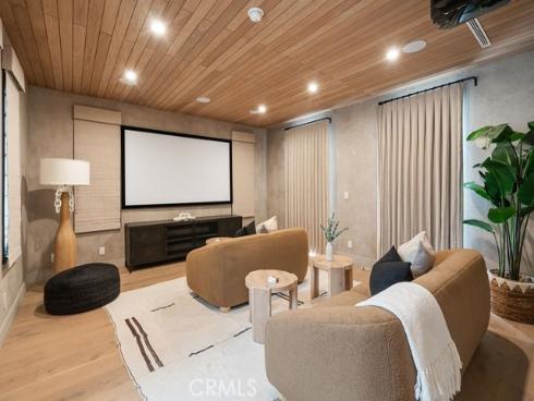 10 Seabluff , Newport Beach, CA