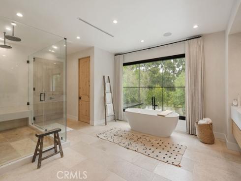 10 Seabluff , Newport Beach, CA