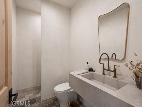 10 Seabluff , Newport Beach, CA