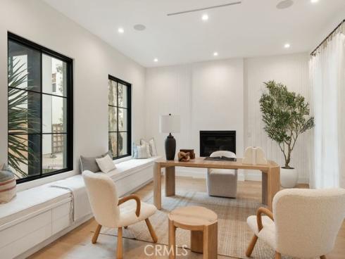 10 Seabluff , Newport Beach, CA