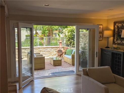 306 Vista Trucha , Newport Beach, CA