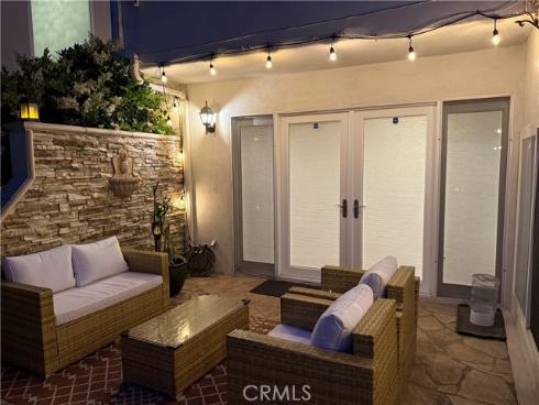 306 Vista Trucha , Newport Beach, CA