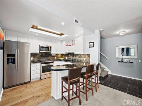 994 Bayside Cove , Newport Beach, CA