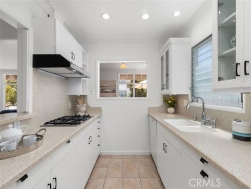 1710 Plaza Del Norte , Newport Beach, CA