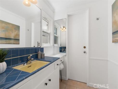 1710 Plaza Del Norte , Newport Beach, CA