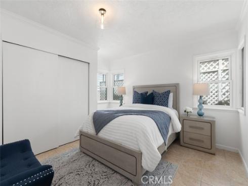 1710 Plaza Del Norte , Newport Beach, CA