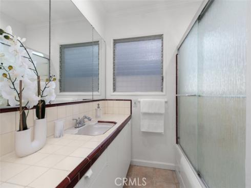 1710 Plaza Del Norte , Newport Beach, CA