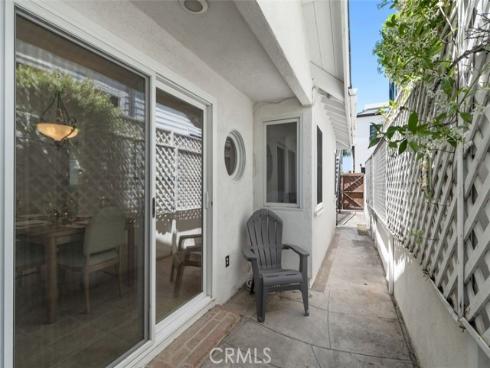 1710 Plaza Del Norte , Newport Beach, CA