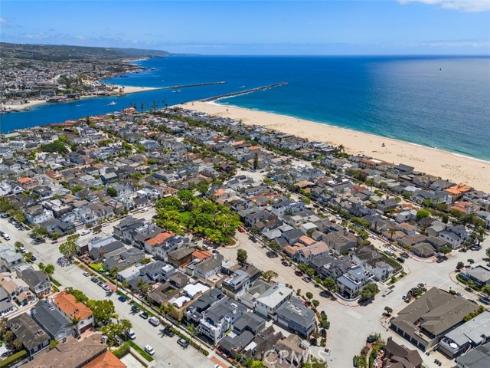 1710 Plaza Del Norte , Newport Beach, CA