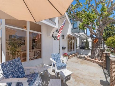 1710 Plaza Del Norte , Newport Beach, CA