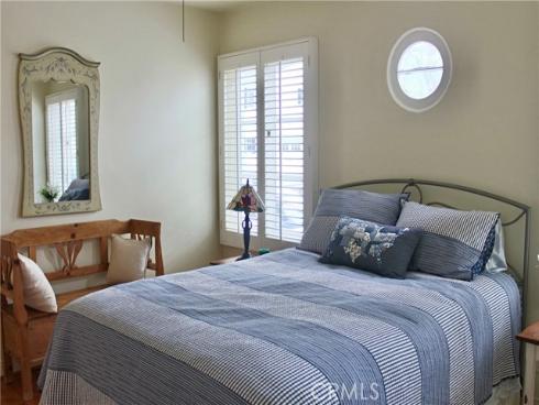 127 Coral Avenue , Newport Beach, CA