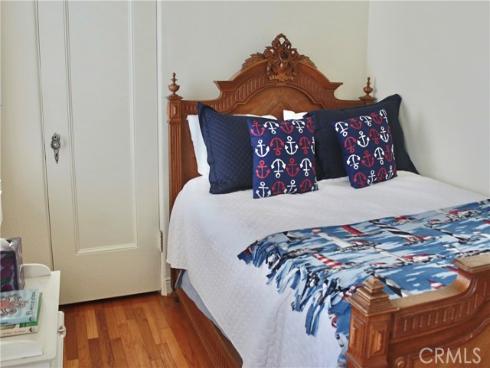 127 Coral Avenue , Newport Beach, CA