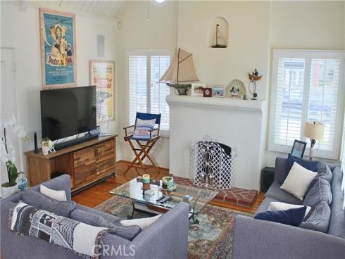 127 Coral Avenue , Newport Beach, CA