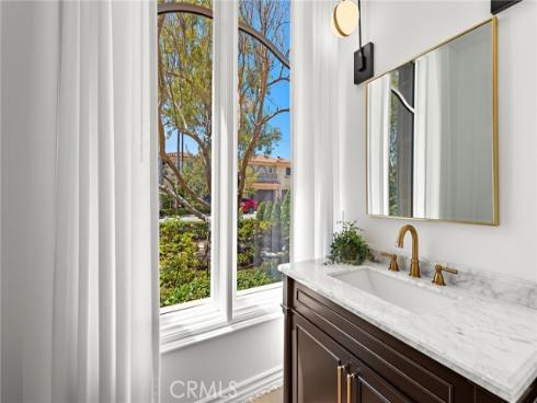 530 Kings Road, Newport Beach, CA