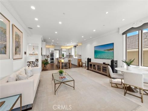 530 Kings Road, Newport Beach, CA