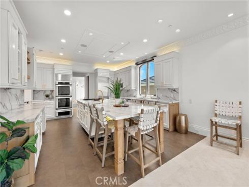 530 Kings Road, Newport Beach, CA