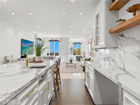 530 Kings Road, Newport Beach, CA