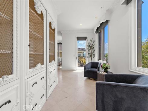 530 Kings Road, Newport Beach, CA