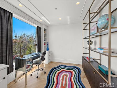 530 Kings Road, Newport Beach, CA