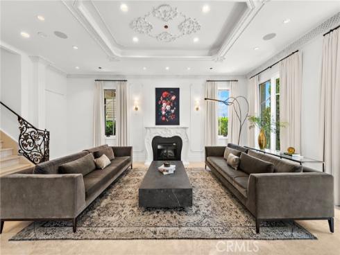 530 Kings Road, Newport Beach, CA